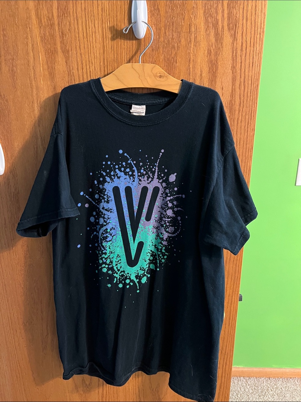 Black Graphic Tee with Aqua-Purple Splash Logo Men’s medium